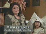 Photo de una madre adoptiva y su hija